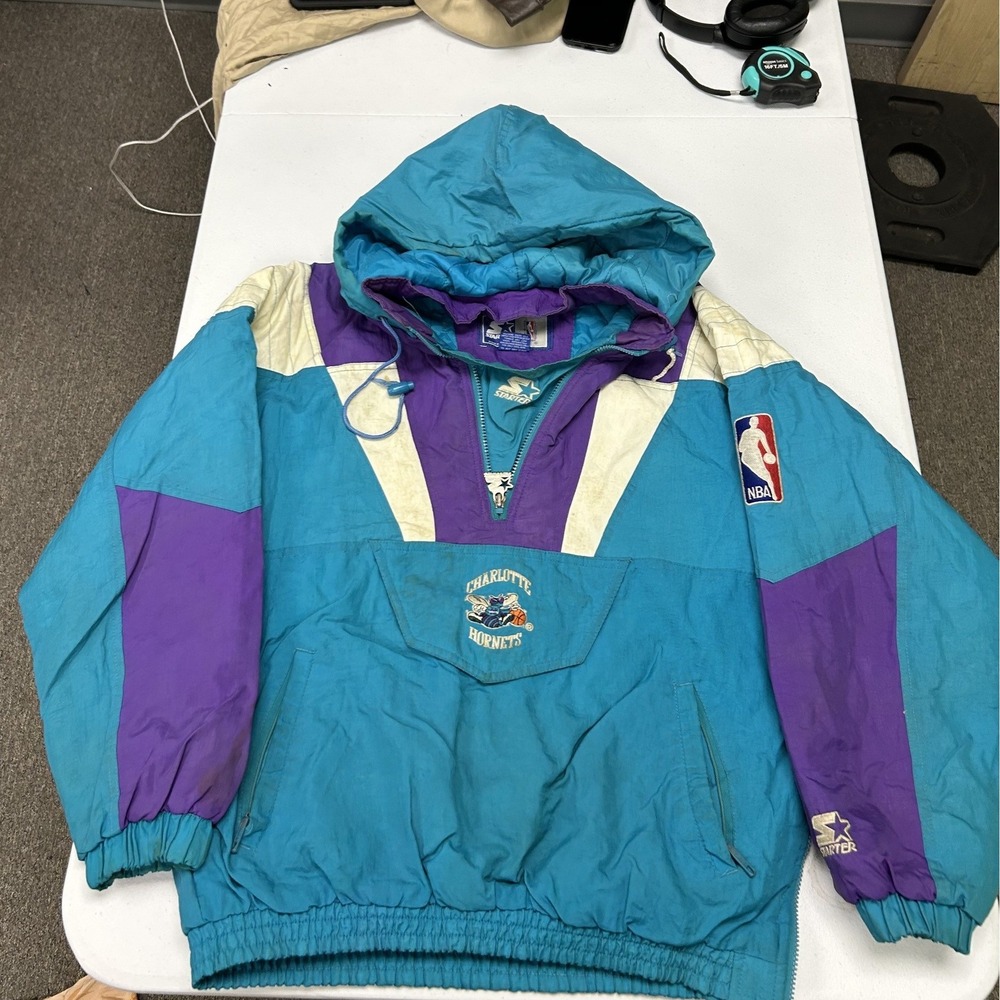 Starter Charlotte Hornets Jacket Mens Large Teal Vintage NBA Pullover Puffy